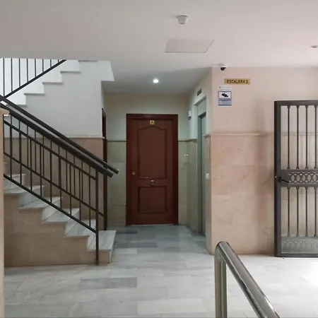 Apartament Holidays2malaga Eduardo Ocon Quiet&high Speed Wifi *